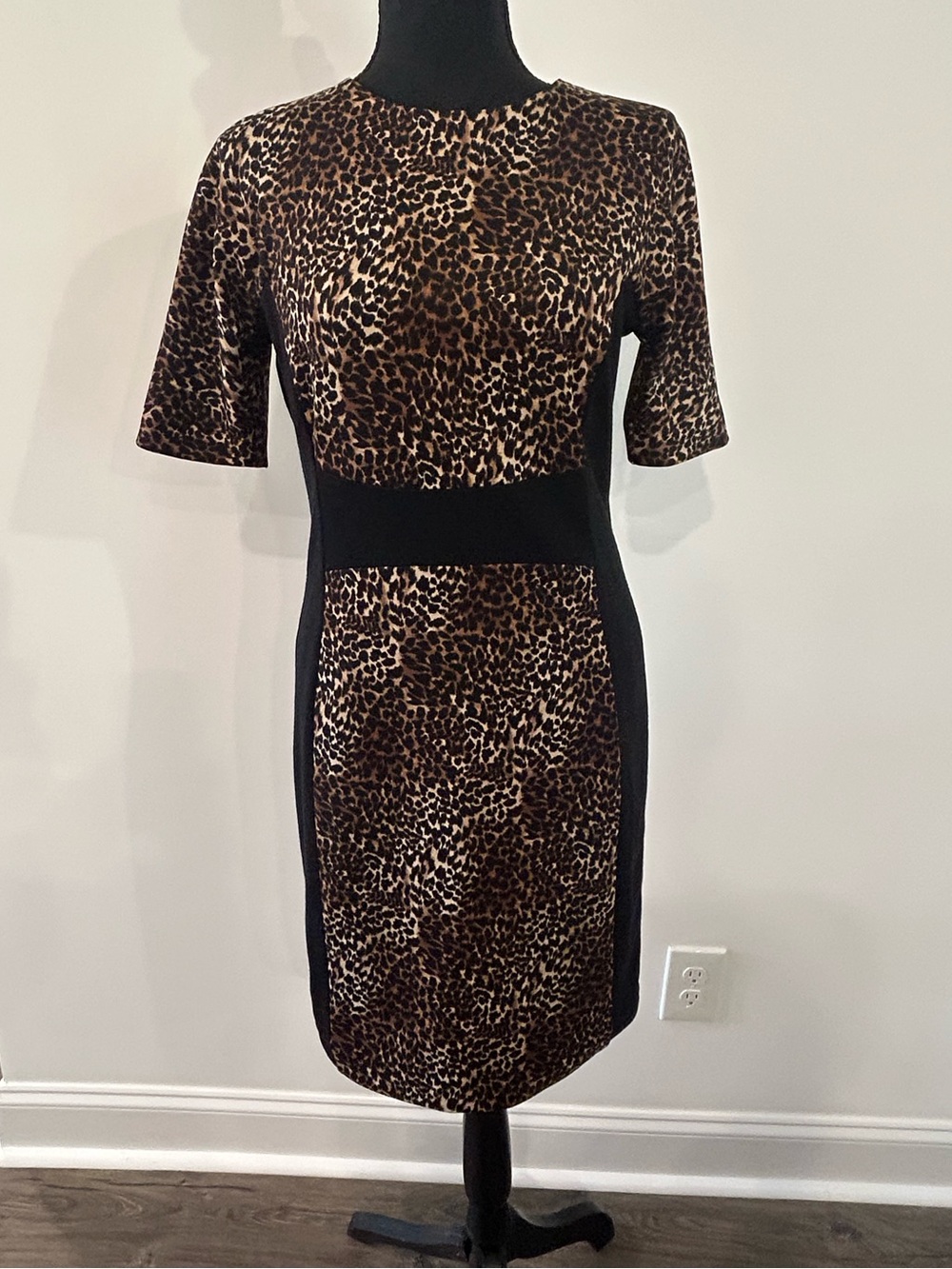 Michael Kors Leopard Print Mini Sheath Dress Size 4